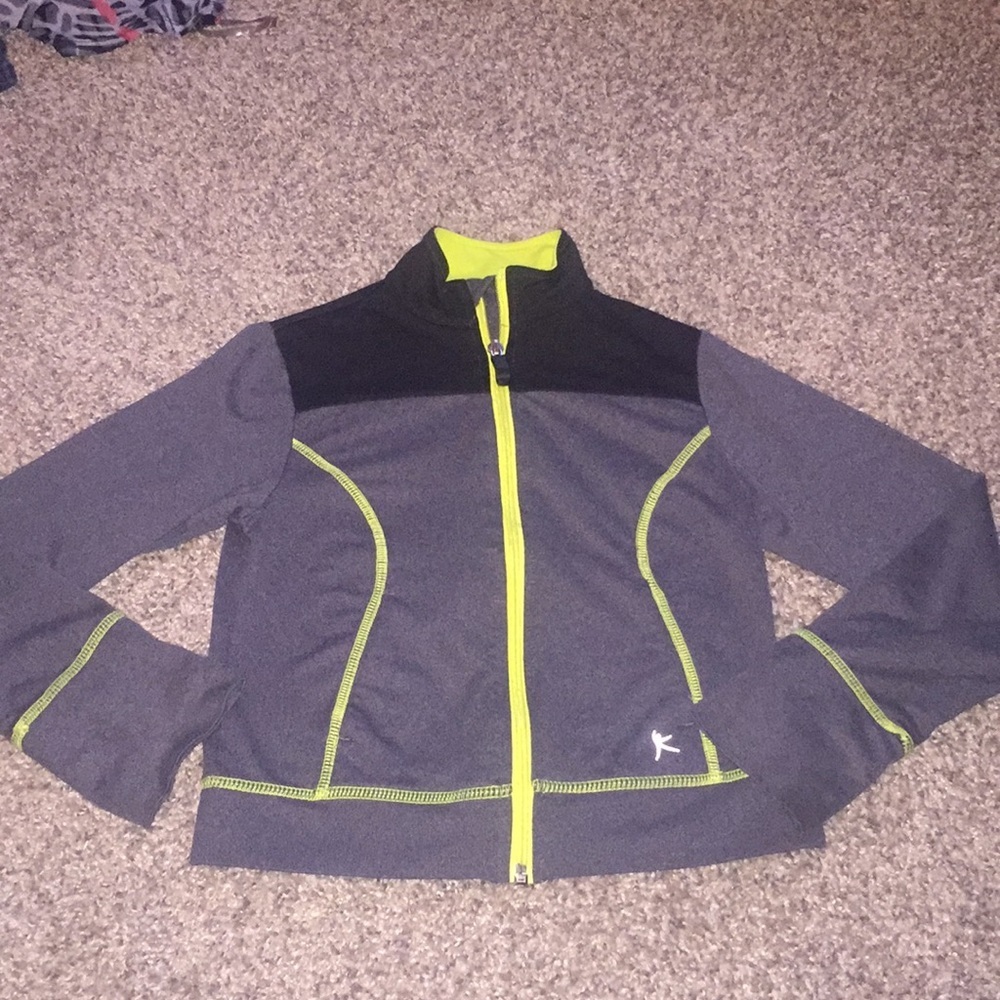 Danskin Gray Black Green Long sleeve zipup sweater